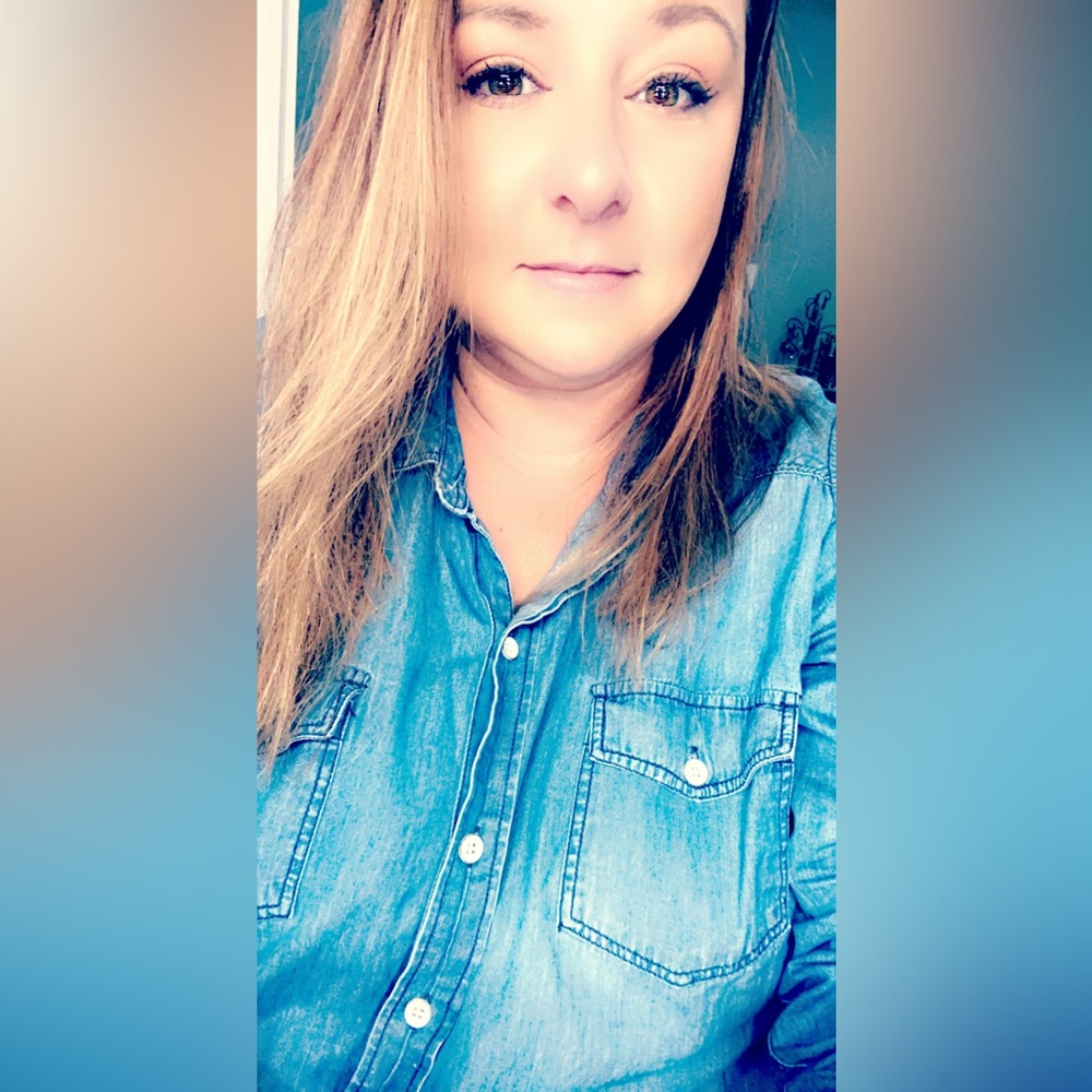 Meet your Posher, Kimberly